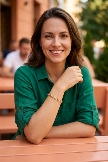 Aerivova Infinite Link Bracelet, a Rhythmic Linked Silhouette for Watch Pairings and Modern Wrist Styling