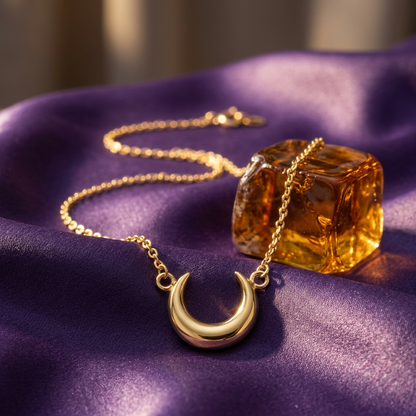 Aerivova Luna Gold-Tone Crescent Moon Pendant Necklace with Fine Chain for Everyday and Evening Styling