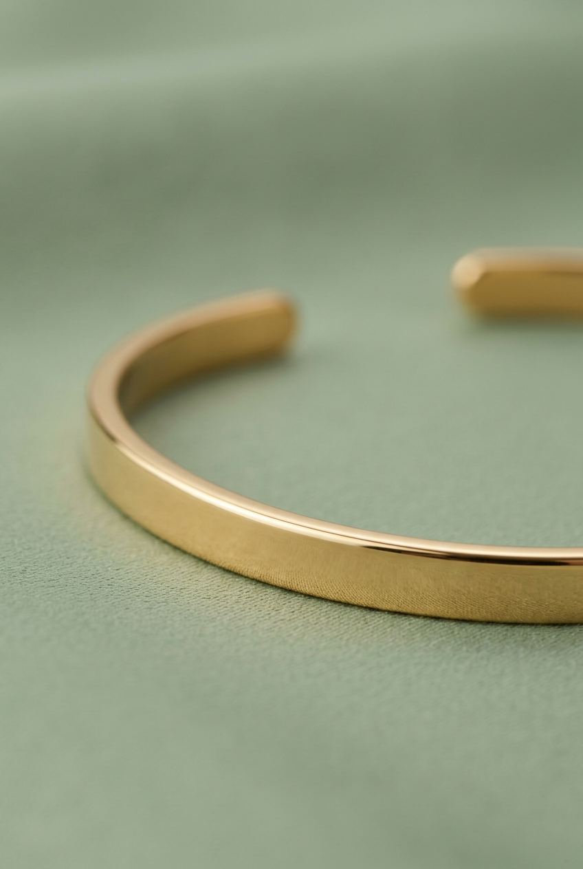 Aerivova Serene Open Cuff Bracelet, an Uncluttered Wrist Accent for Tailored Sleeves and Refined Everyday Styling